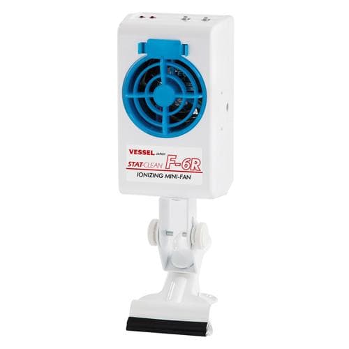 Quạt mini ion hóa có kẹp VESSEL No.F-6RCL-E 621663 Quạt mini ion hóa có kẹp VESSEL No.F-6RCL-E 621663